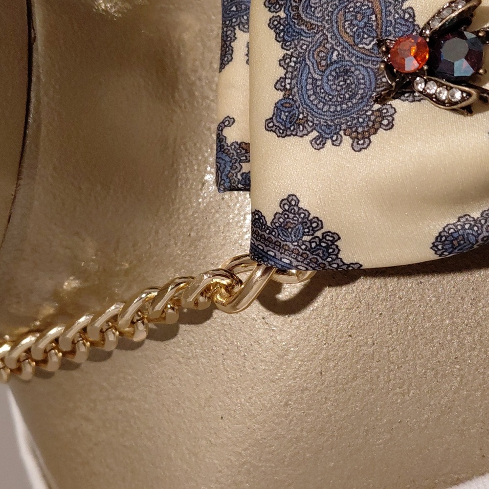 Handcrafted NeckTie Necklace With Bee Hat  Pin And Key Brooch . - Picture 4 of 6